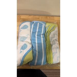 Set of Baby Hooded Towels with Whale and Stripe Patterns